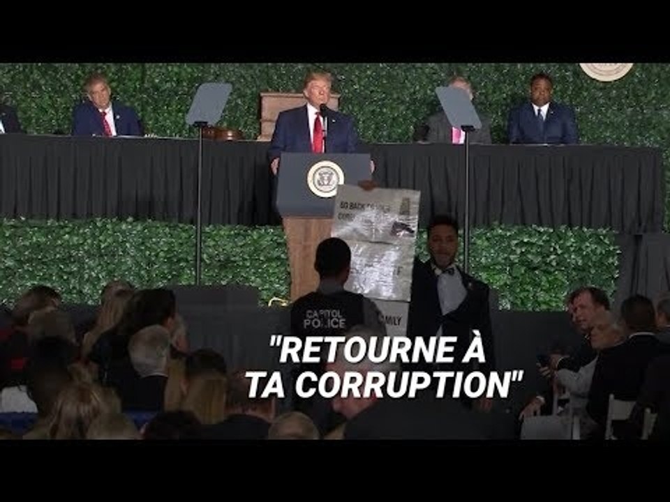 Donald Trump interrompu en plein discours par un élu musulman antiraciste