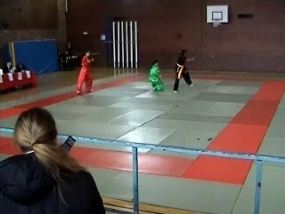 RAJAKALAI CHAMPIONNES IDF WUSHU DEC 2007 DUILIAN FILLES