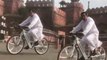 Salman Khan enjoys cycle ride in front of Lal Quila; Watch video | FilmiBeat