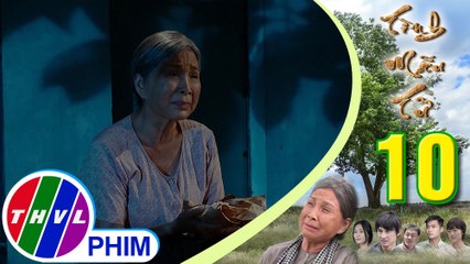 THVL | Tình mẫu tử - Tập 10[5]: Thùy quăng bỏ hết bánh trên tay bà Sáu
