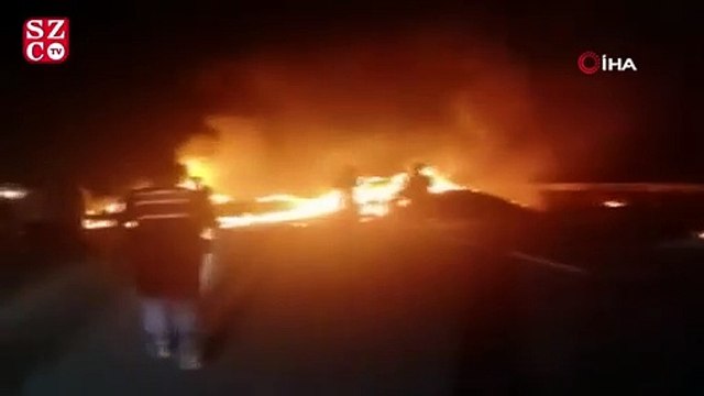 Bolu’da, TEM Otoyolu’nda mukavva yüklü kamyon alev alev yandı