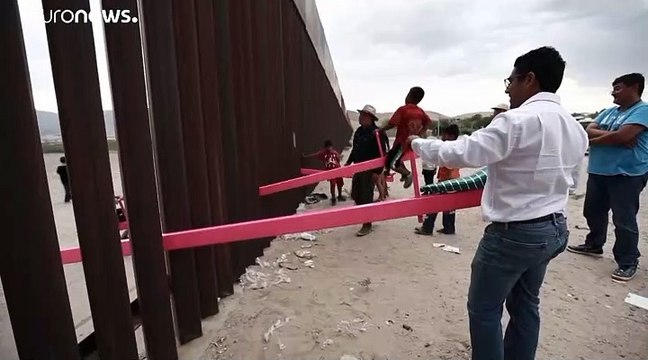 Balançoires sans frontières : trait d'union entre le Mexique et les Etats-Unis