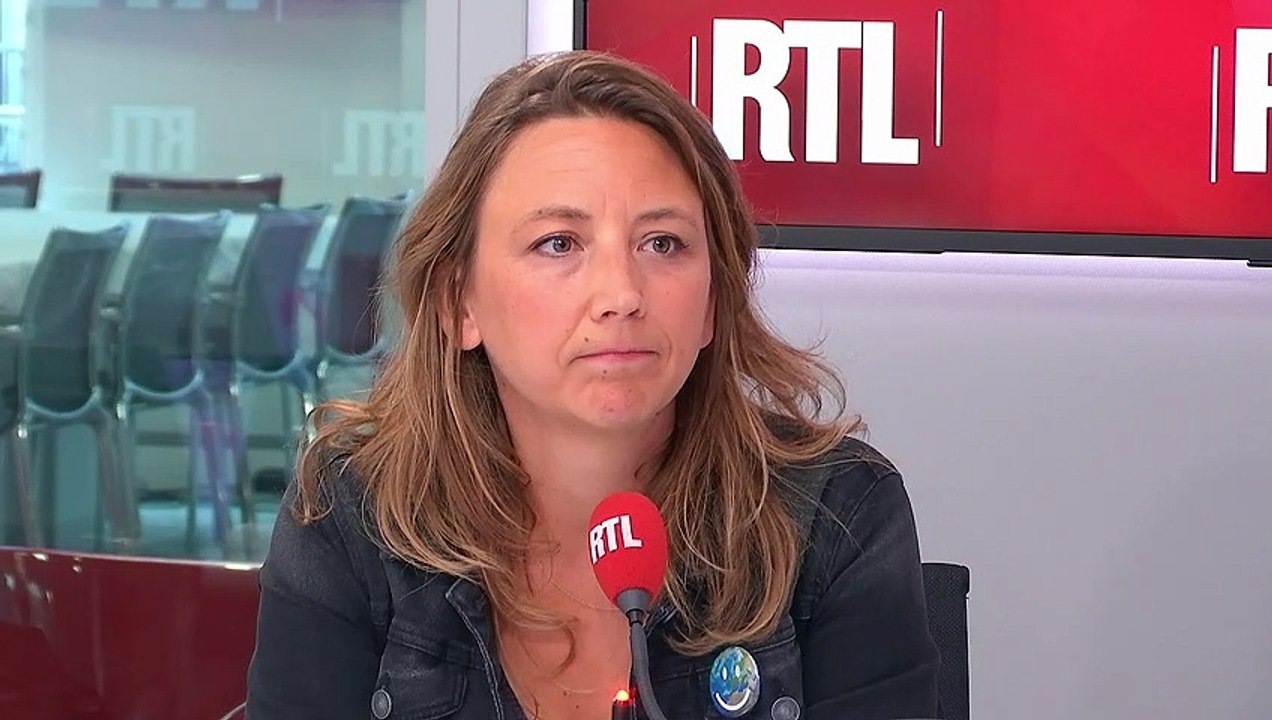 "C'est au politique de reconstruire ce qu'il a détruit", déclare Sandra Regol, porte-parole d'EELV