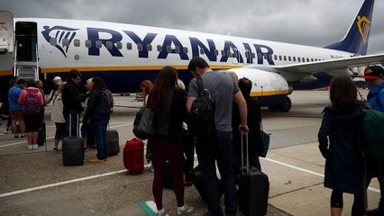 Zu viele Piloten: Hunderte Jobs bei Ryanair in Gefahr