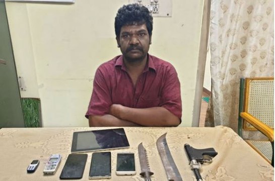 வைரல் வீடியோ.. மனைவிக்கு கொலை மிரட்டல் விடுத்த ரவுடி கைது