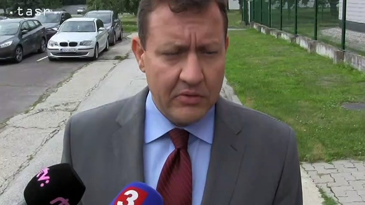 SÚDY:  Svedok P.Tóth neprišiel, vraj je v zahraničí, D. Lipšic navrhne výsluch cez telemost