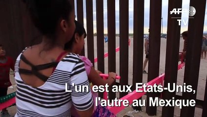 Des balançoires pour rapprocher les enfants à la frontière mexicaine