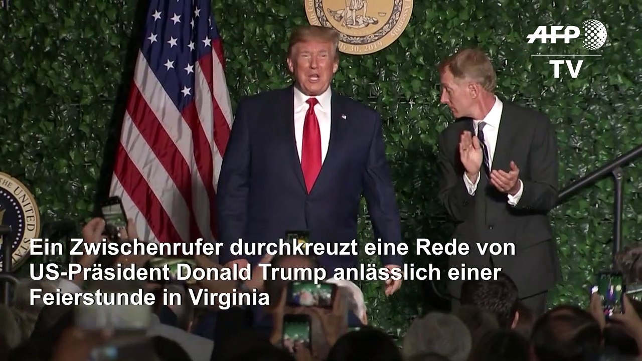 Zwischenrufer durchkreuzt Trump-Rede