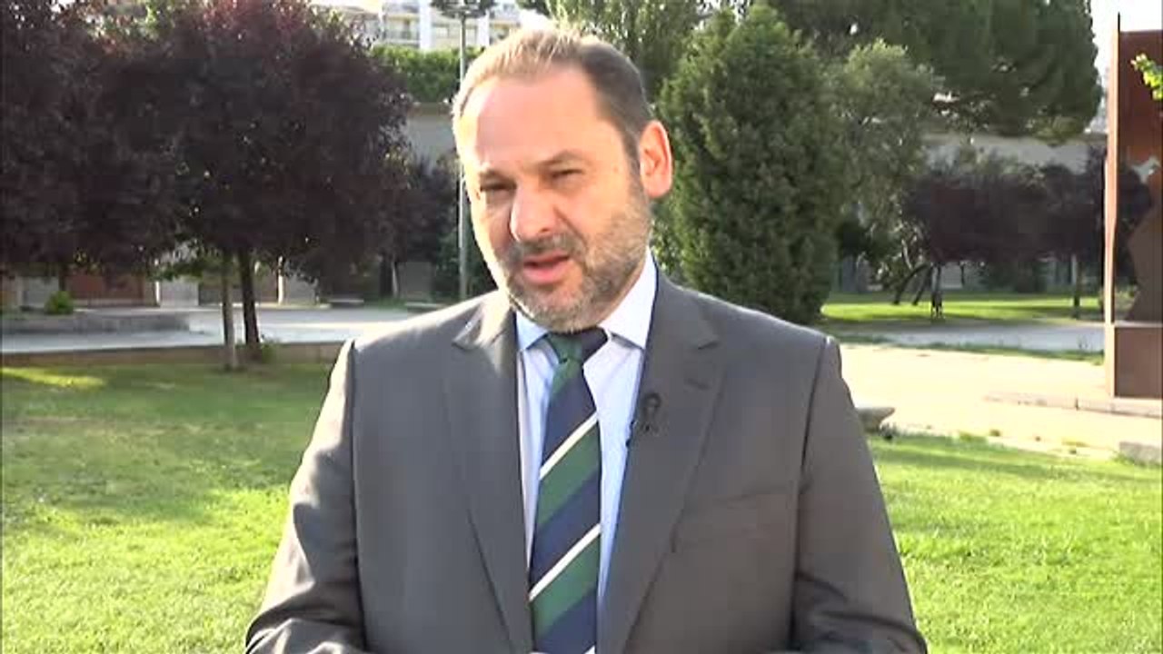Ábalos sobre la huelga de Renfe: "Hay que garantizar los servicios públicos y así lo estamos haciendo con los servicios mínimos"