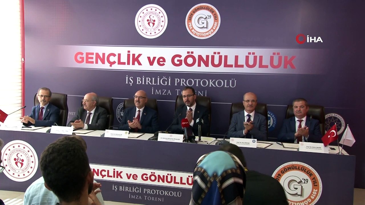 Gençlik ve Spor Bakanlığı, 5 üniversite ile 'Gençlik ve Gönüllülük İş Birliği' protokolü imzalandı