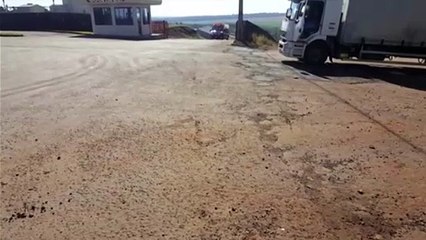 Vítima de queda de plano elevado é socorrida em cooperativa na BR-277