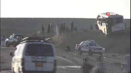 - Afganistan'da otobüse bombalı saldırı: 34 ölü