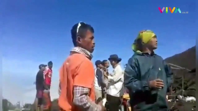 Gunung Kerinci Meletus, Pendaki Terjebak