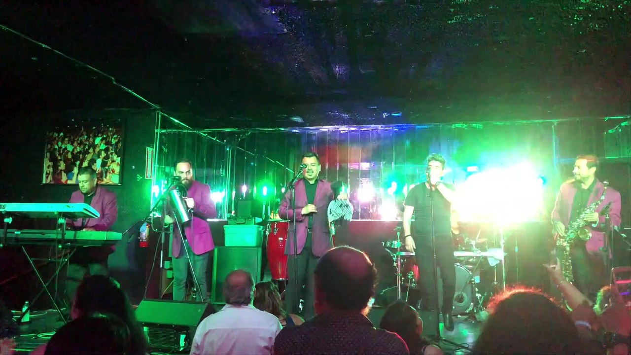 Tropicalisimo Apache..el Mosaico