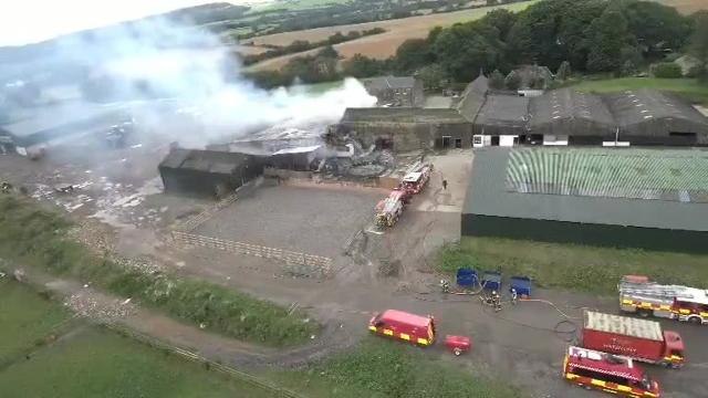 Drone footage taken by Robert Scott (@Robertsheff) of the barn fire in Bromley
