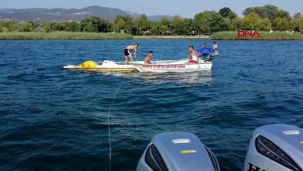 Deniz bisikletinde mahsur kalan 5 genci jandarma kurtardı - EK