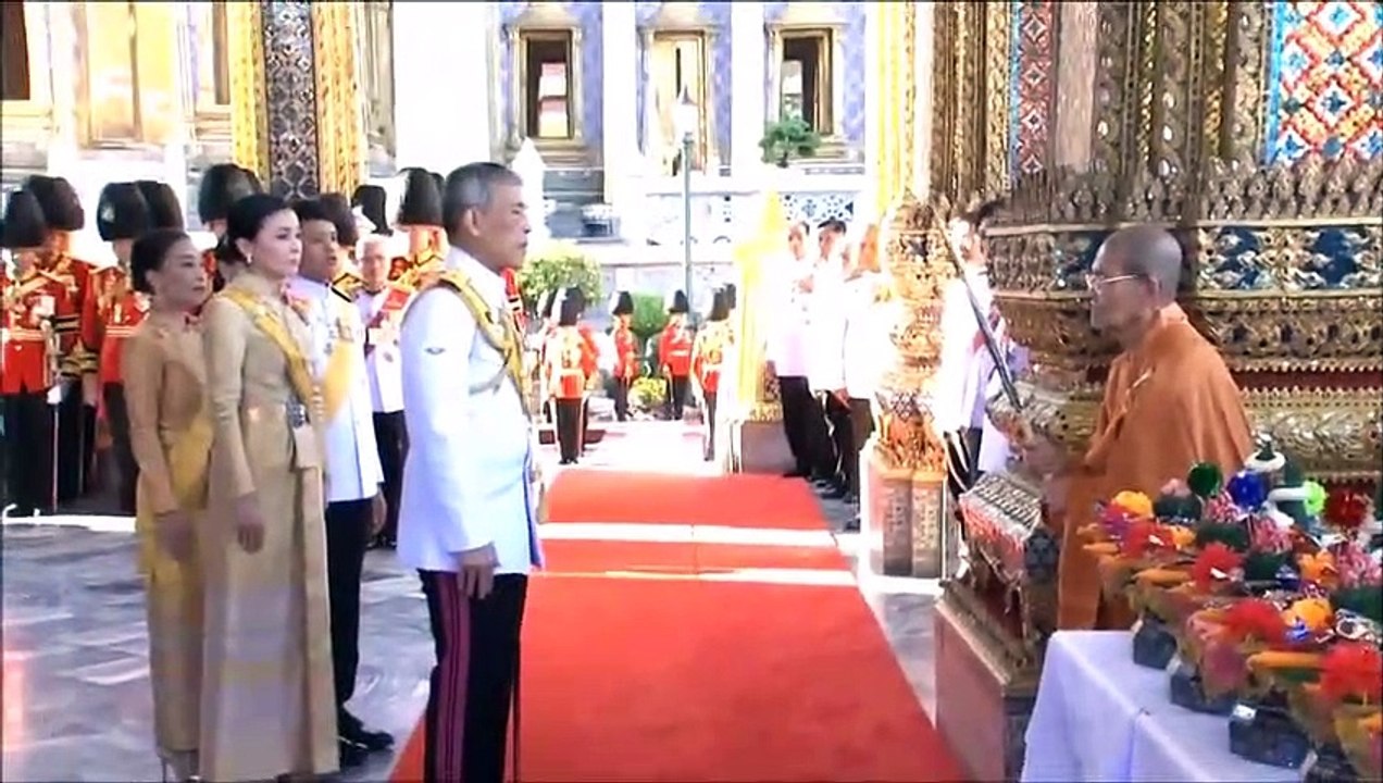 ดูวินาทีฟ้าหญิงสิริวัณฯ เบ๊ะปากใส่พระราชินีนุ้ย สุทิดา คงหมั่นกันลึกๆ