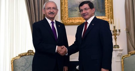 Ahmet Davutoğlu, CHP'nin siyasi etik teklifine destek verdi: En kısa zamanda çıkarılmalı