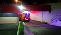 Jovem sofre queda de moto após atropelar cachorro no Bairro XIV de Novembro