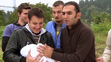 Çiğ köfte, ayran - Yerden Yüksek 7.Bölüm