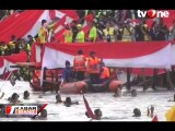Indonesia Pecahkan Rekor Rangkaian Manusia Dalam Air