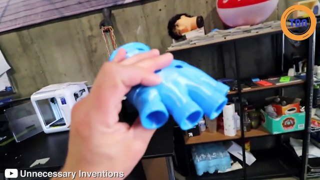 Vous aimez les crocs ? Voici les gants crocs…. !