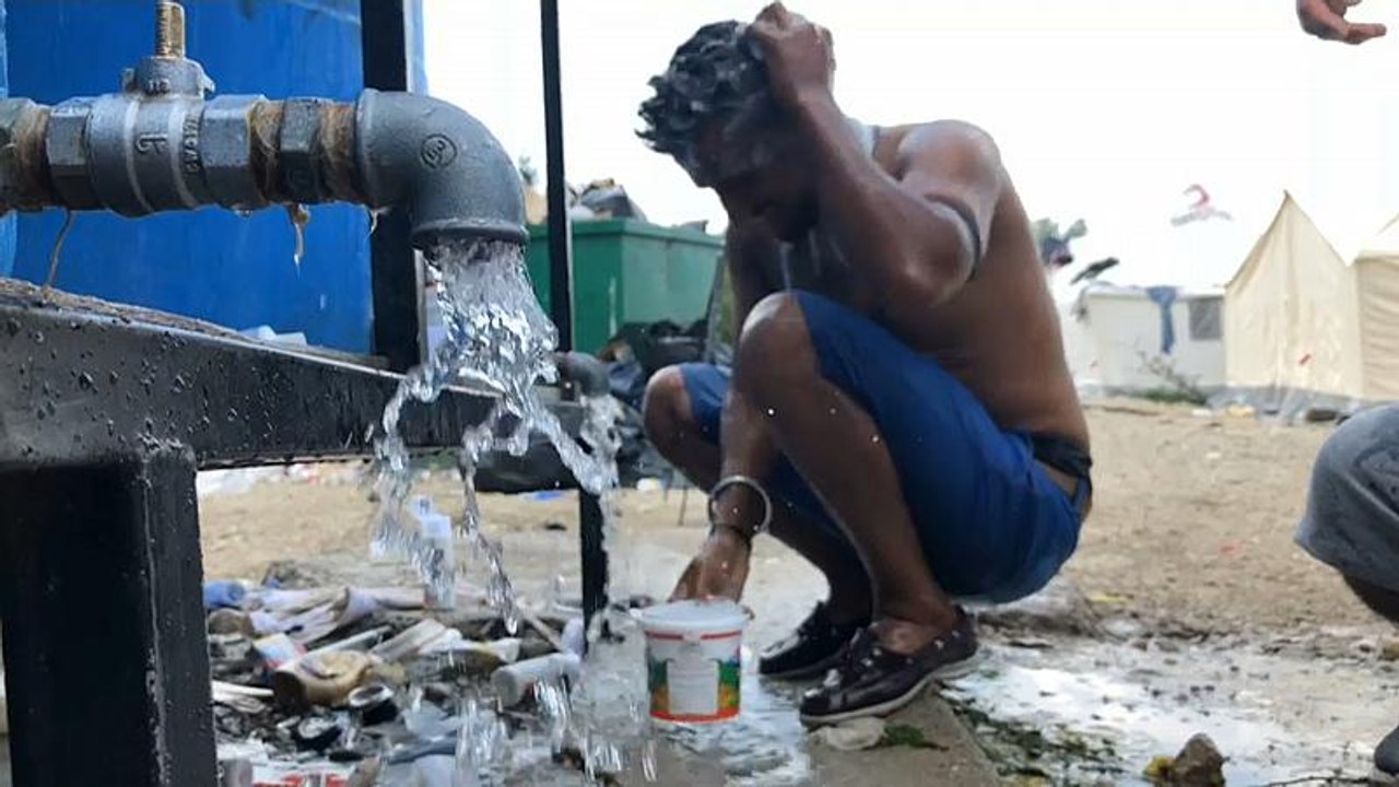 Flüchtlinge in Bosnien: Leben 'wie die Tiere'