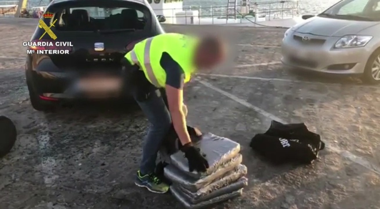 Tres investigados tras intervenir 159 kilos de polen de hachís