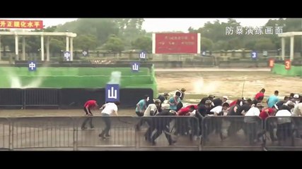 Exército chinês adverte manifestantes de Hong Kong com vídeo