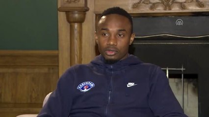 "Fransa'da işler iyi gitmediğinde eleştirilenler kökleri Afrika'da olanlar" (1) - GRAZ