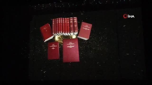 Prof. Dr. Fuat Sezgin'in çalışmalarının ve hayatının anlatıldığı Dijital Gösterim Merkezi açıldı