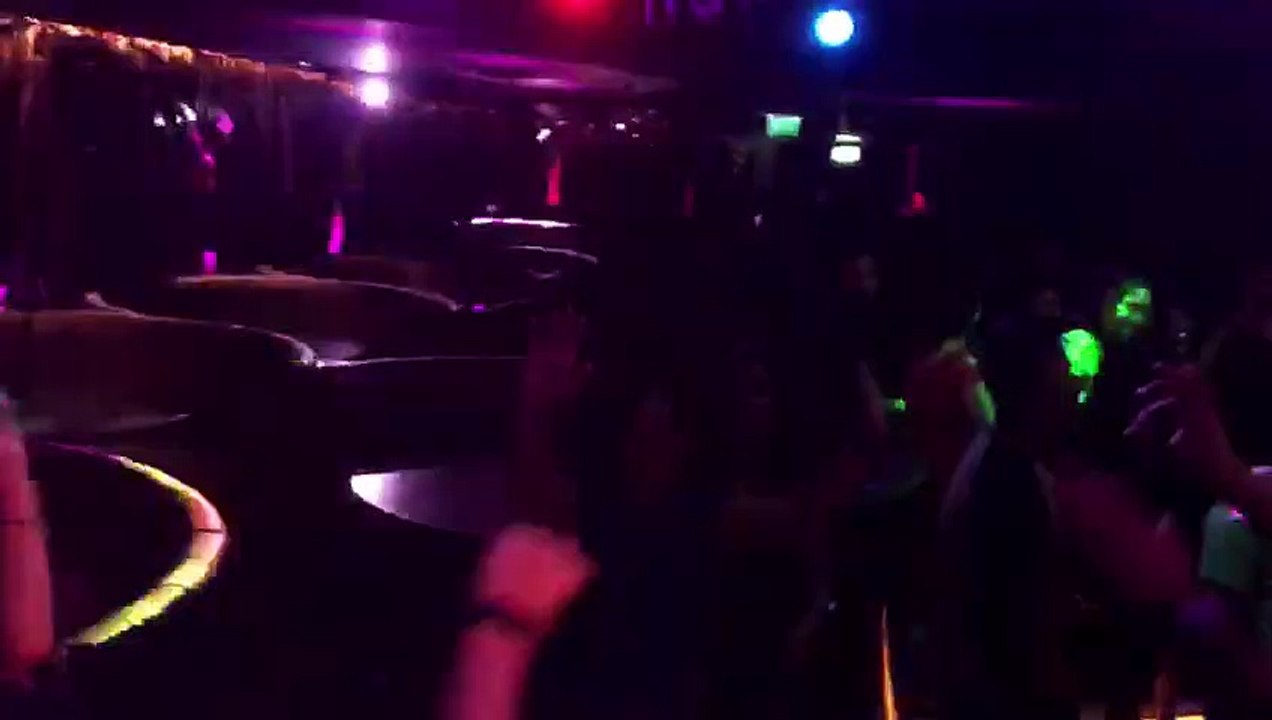 A party to remember..! We enjoying seeing our attendees dancing on the rhythm of Bollywood Bhangra Songs