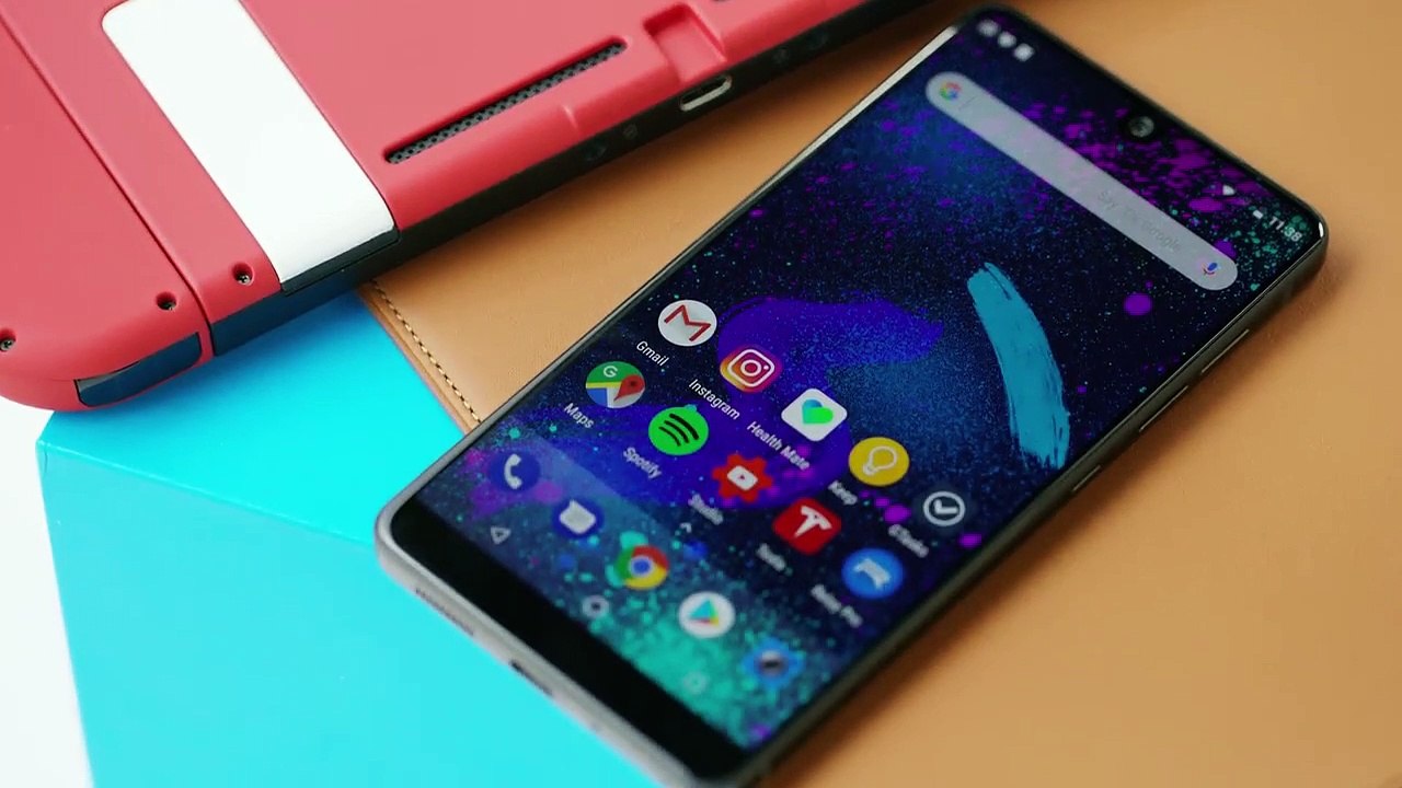 Essential Phone Impressions!