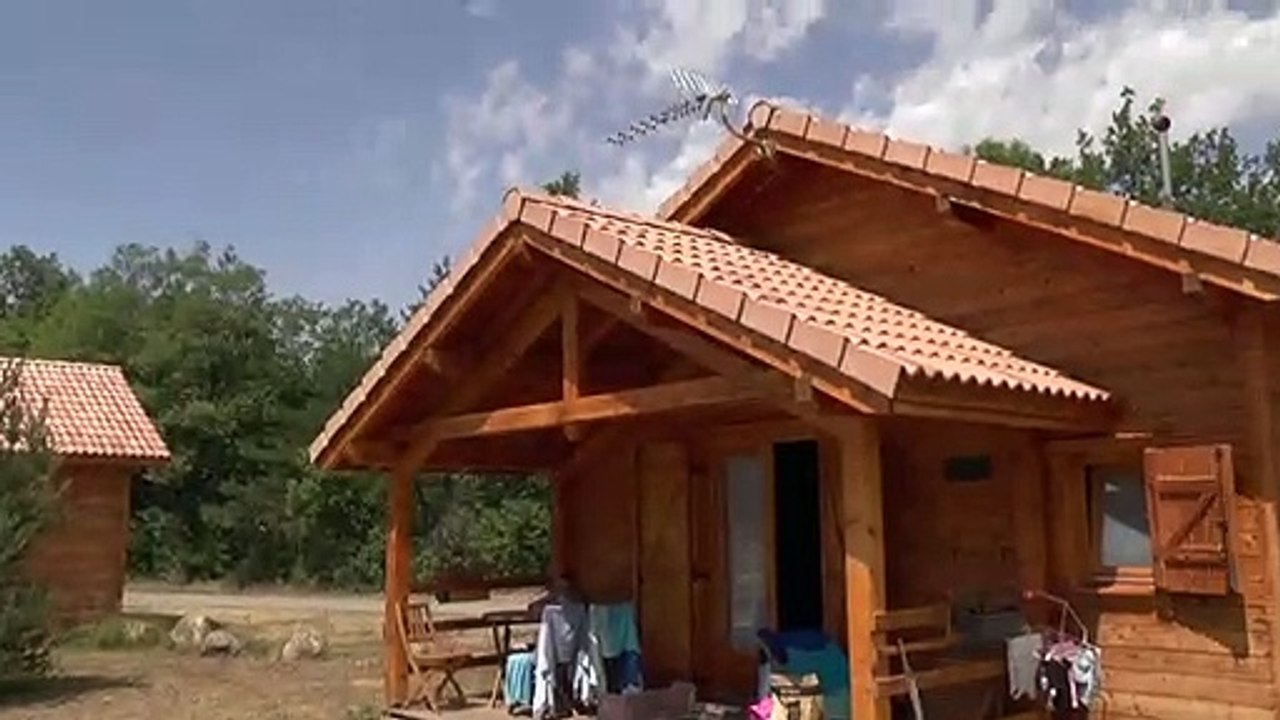 D!CI TV : un véritable domaine hors du temps près de Jarjayes