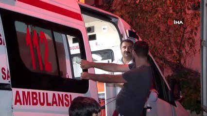 Hasta almaya çalışan ambulans askıda kaldı