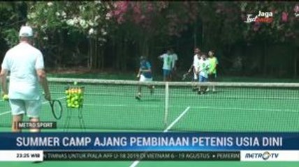 Petenis Usia Dini Ikuti Junior Tennis Summer Camp