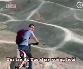 Clip minh chứng cho câu: “Đừng bao giờ tin lời thằng bạn thân”