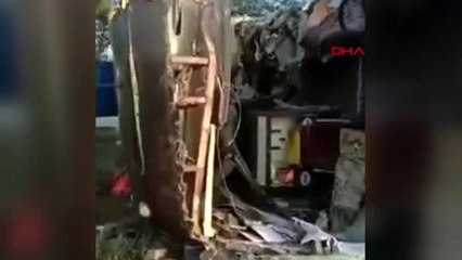 Rusya'da yolcu otobüsü ve TIR çarpıştı 5 ölü, 19 yaralı