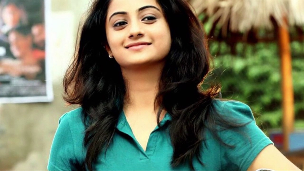 Parvatii Nair Roped For The Tamil Remake Maheshinte Prathikaram(Malayalam)