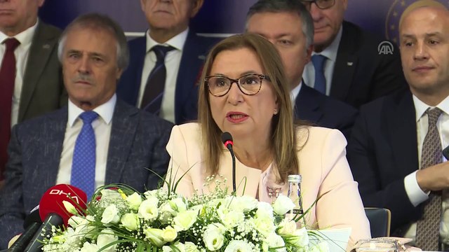 Bakan Pekcan: 'İhracatımızı artırmayı milli bir vazife olarak görüyoruz' - İZMİR