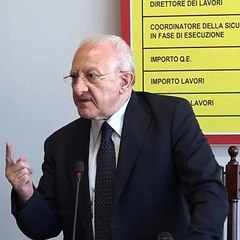 De Luca - Ho sentito che Salvini questa estate verrà a farsi un giro in Campania (02.08.19)