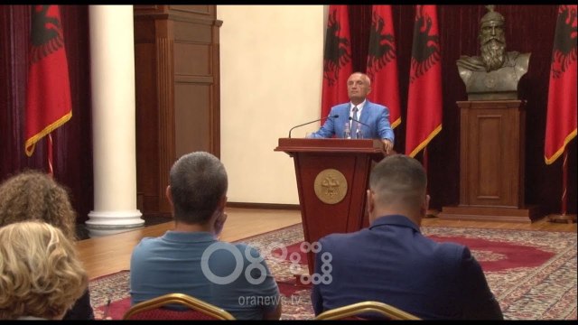 RTV Ora - Meta i kthen përgjigje Kuvendit Komisioni hetimor fiktiv i kujton Ruçit Gjykatën Europiane