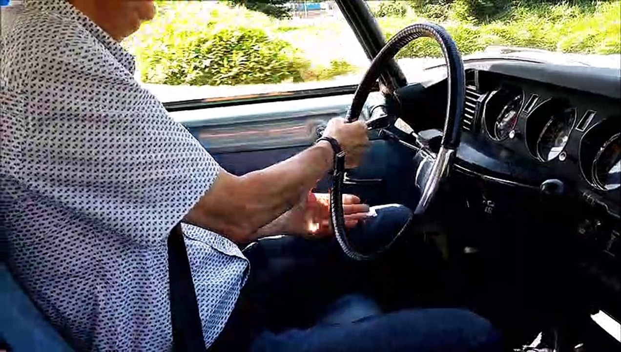 Yves Ligier, propriétaire d'une Citroën ID de 1970