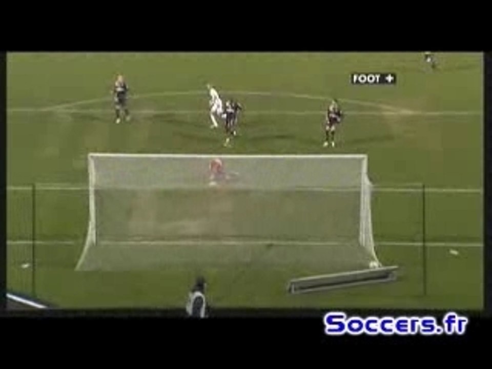 Lorient-Lyon 0-2 Benzema