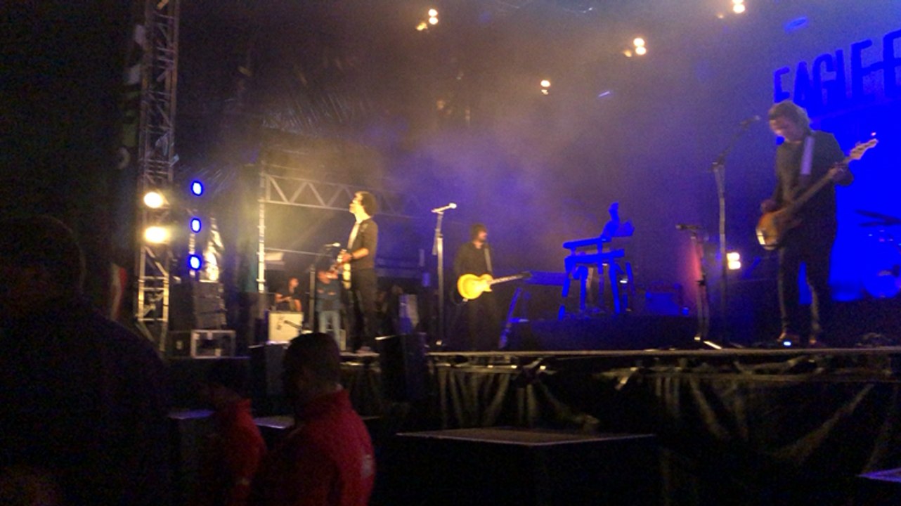 Festival du Bout du Monde. L’énergie folk-rock d’Eagle-Eye Cherry réveille le public du Boudu