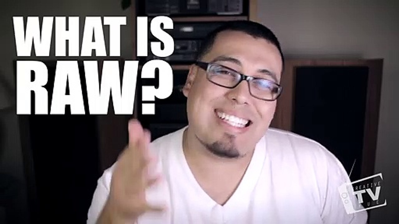 WHAT IS RAW 2 MINUTE Photography Tutorials for Beginners