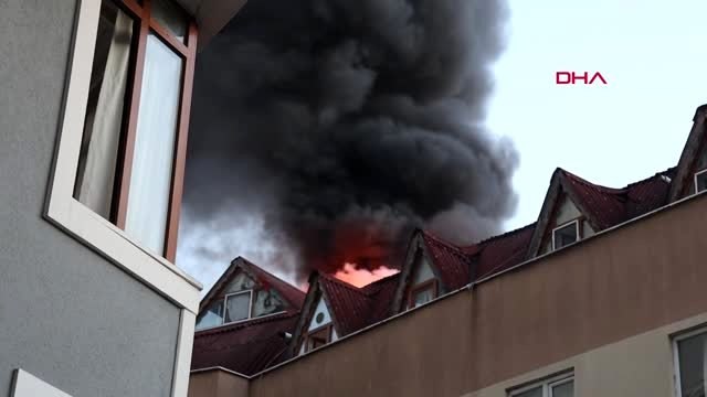 İSTANBUL ŞİŞLİ GÜNE ALEVLERLE UYANDI, ÇATI KATI ALEV ALEV YANDI