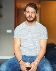 Γιώργος Αγγελόπουλος: Στα γυρίσματα της ταινίας Χαλβάη 5-0