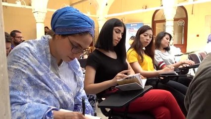 "İstanbul şehir değil, bir şiir"