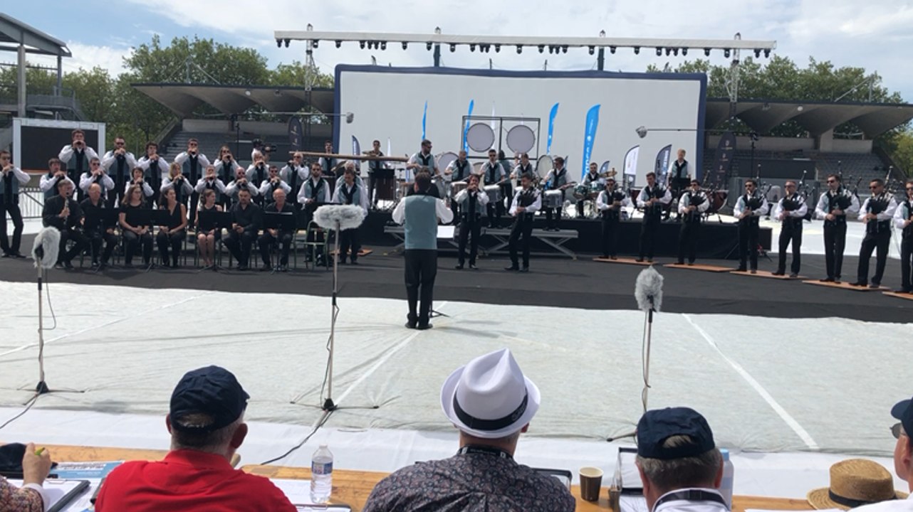Championnat des bagadoù. Imprenable bagad Cap Caval, sacré champion à Lorient